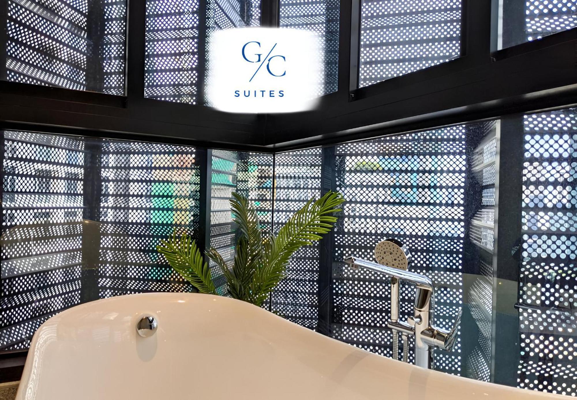 קואלה לומפור Scarletz Klcc Luxury Suites By Gc-Suites מראה חיצוני תמונה